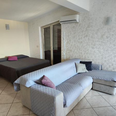 Casa Carmelo Apartamento Nizza di Sicilia Exterior foto