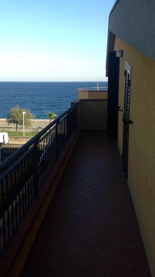 Casa Carmelo Apartamento Nizza di Sicilia Exterior foto
